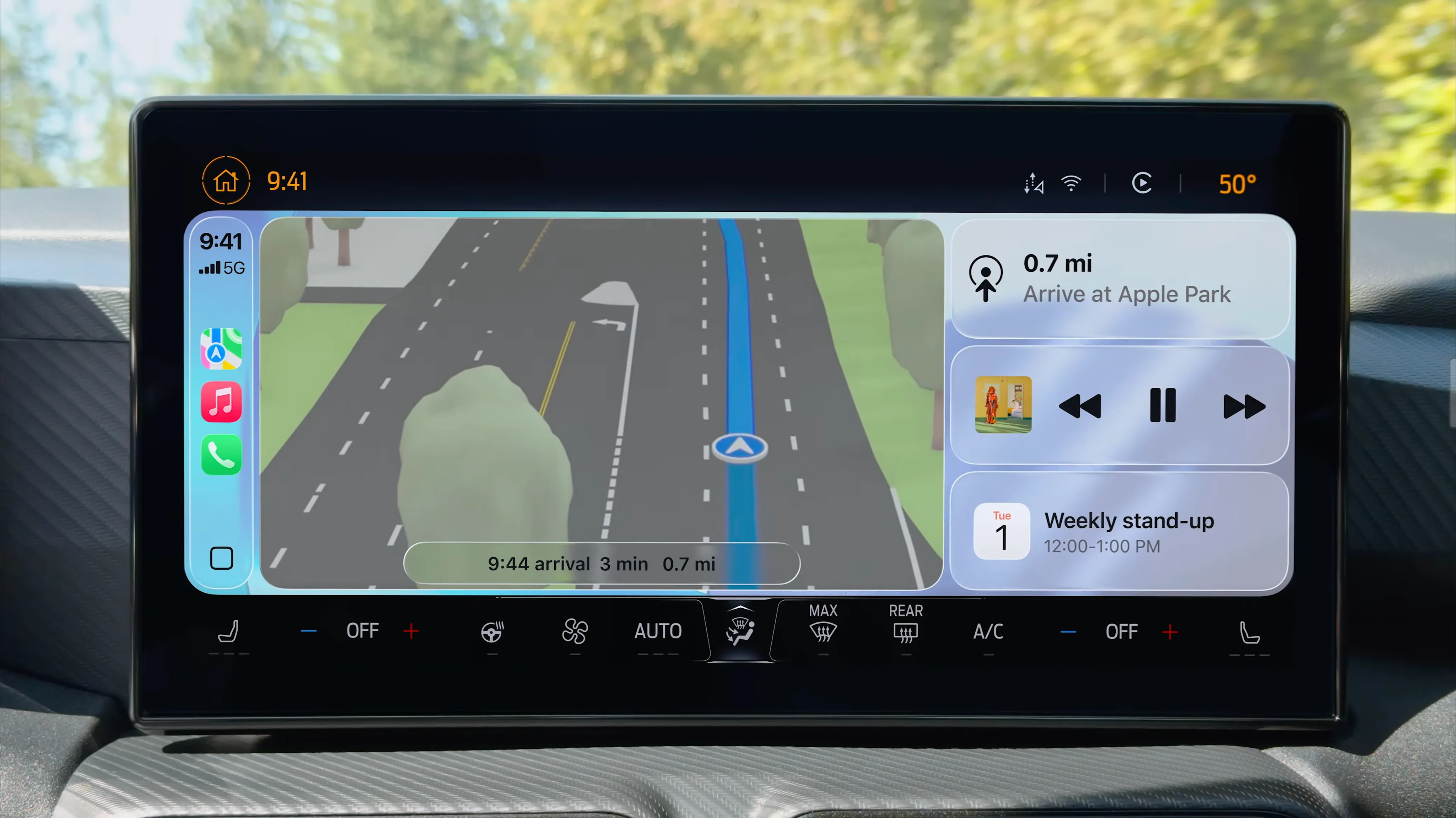 Giao diện CarPlay mới trong iOS 26