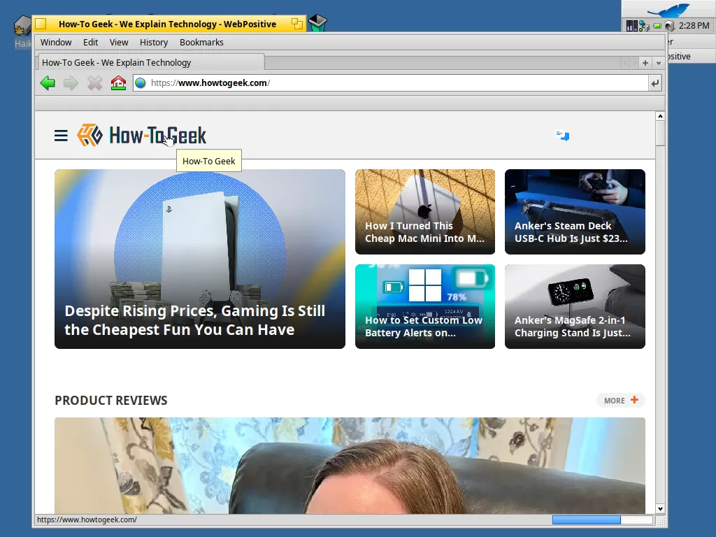 Giao diện desktop của Haiku OS với trình duyệt WebPositive