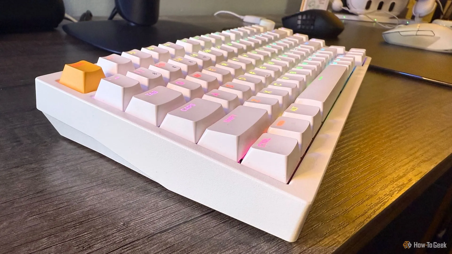 Máy Tính Bên Trong Vỏ Card Đồ Họa RTX: Dự Án “Nvidia GeForce 5027 POS” Độc Nhất Vô Nhị