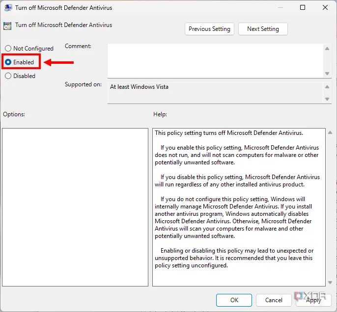 Ảnh chụp màn hình chính sách Group Policy Editor được đặt thành &quot;Enabled&quot; để tắt Microsoft Defender