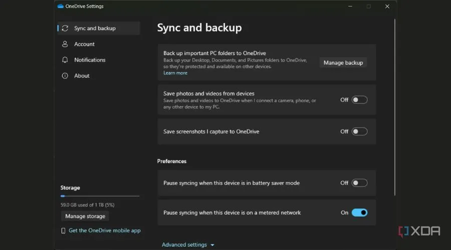 Giao diện cài đặt OneDrive hiển thị các tùy chọn đồng bộ hóa và lưu trữ đám mây