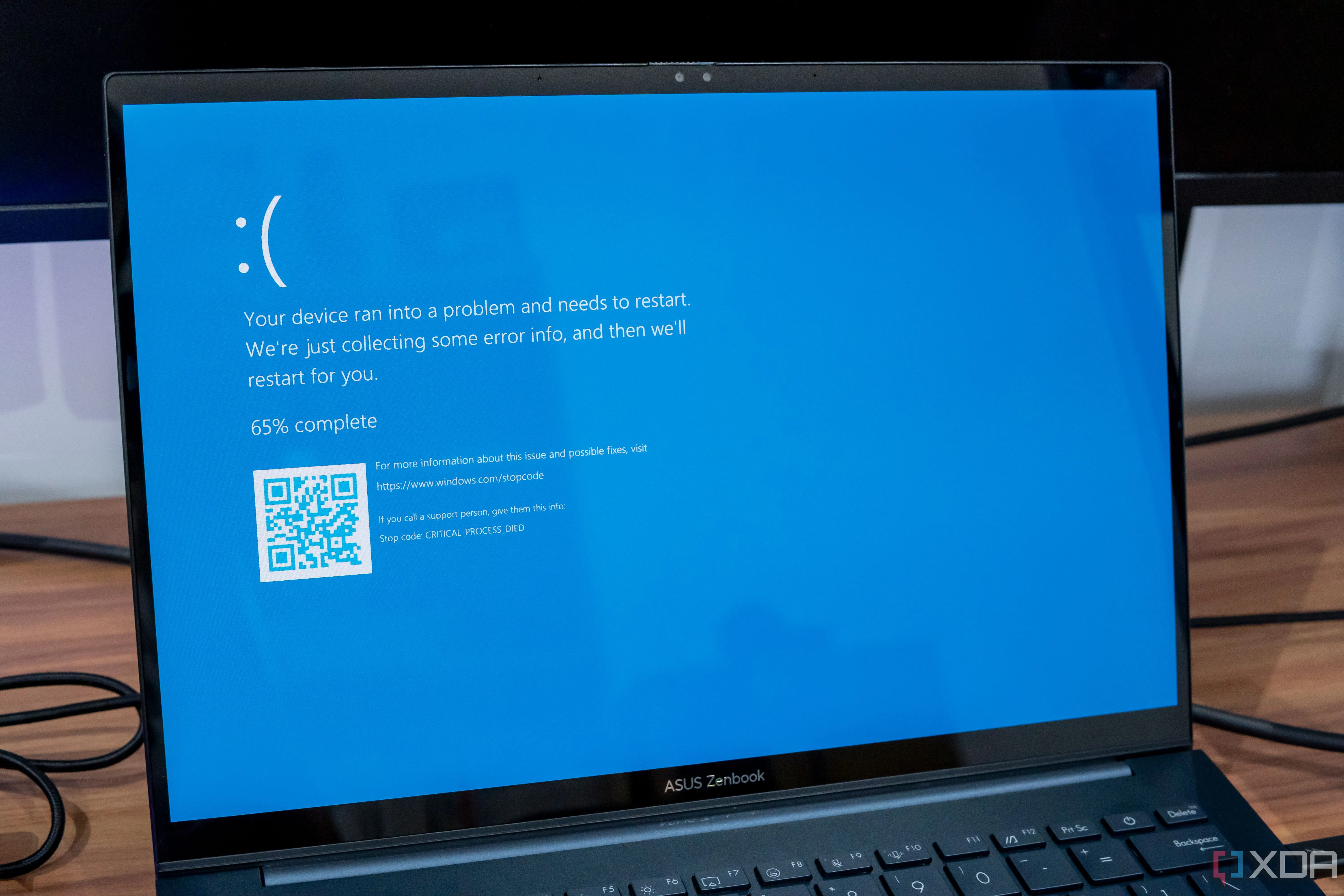 Laptop Windows 11 hiển thị Màn hình xanh chết chóc (BSOD)