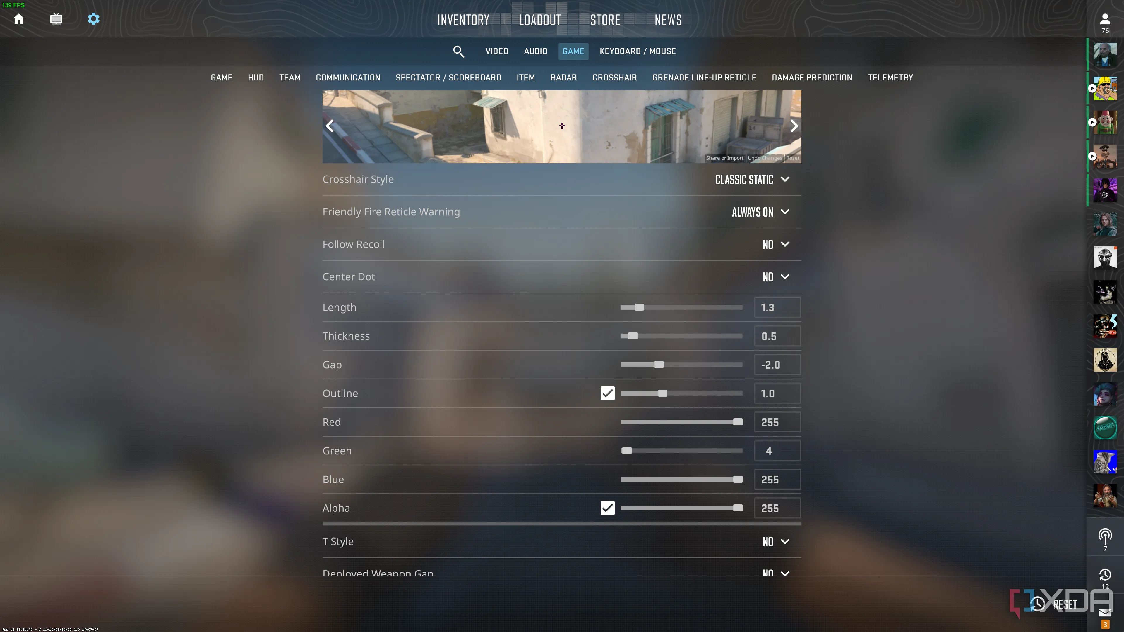 Ảnh chụp màn hình Counter-Strike 2 hiển thị tâm ngắm màu xanh lam trên một bức tường đỏ