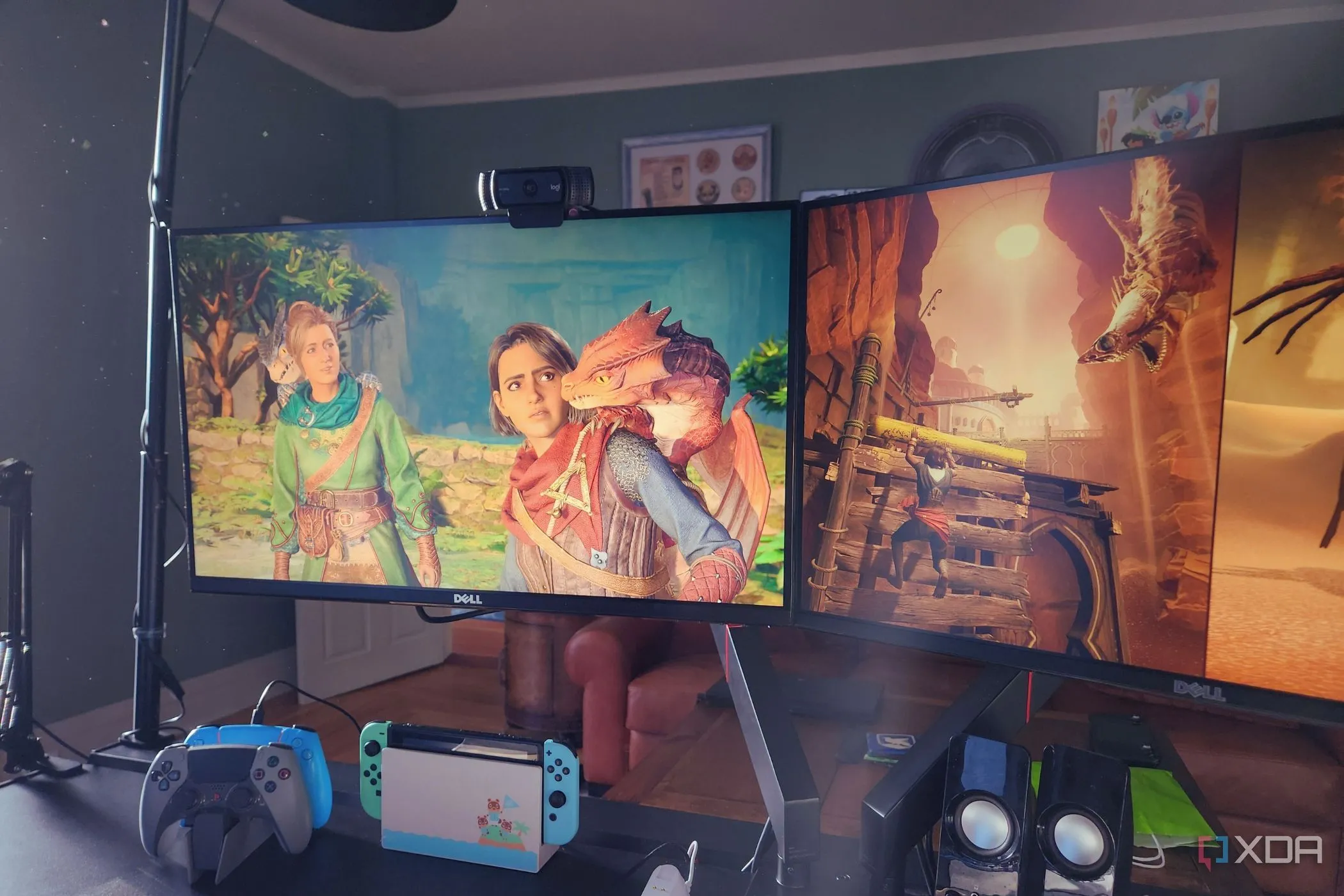 Các nhân vật trong game Split Fiction cùng nhau chiến đấu với rồng trên màn hình máy tính, thể hiện lối chơi co-op
