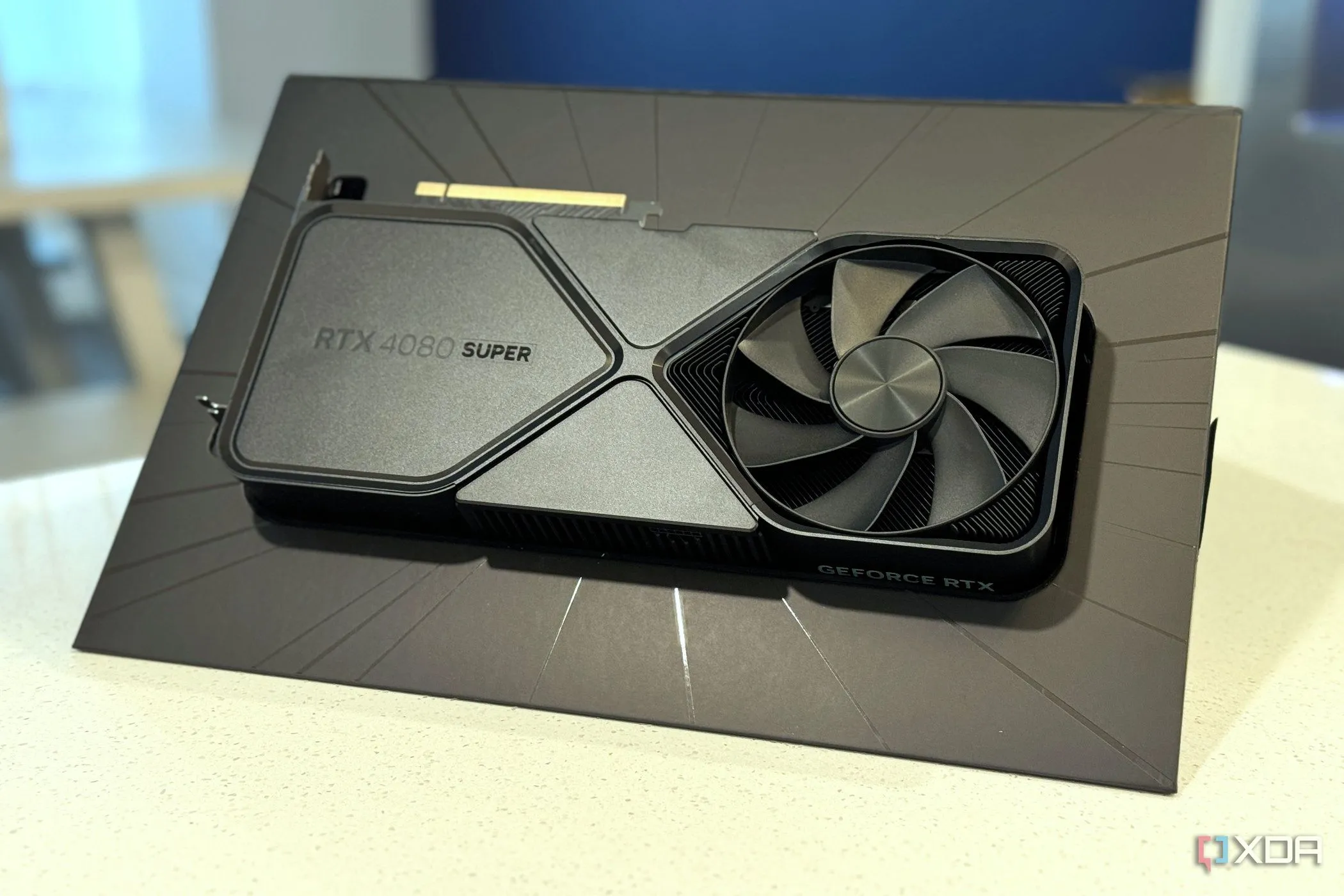 Card đồ họa Nvidia GeForce RTX 4080 Super Founders Edition còn nguyên trong hộp