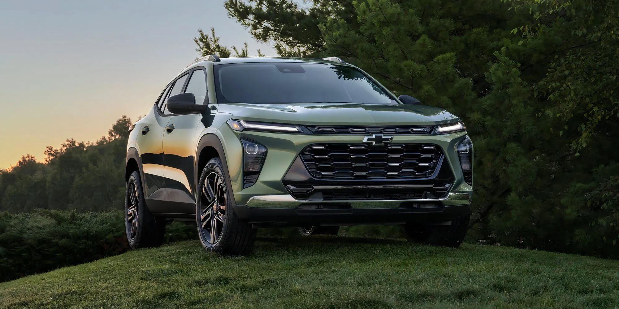 Chevrolet Trax 2026 màu đỏ tươi trẻ năng động
