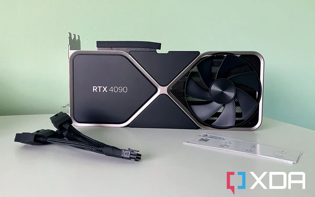 Chiếc card đồ họa Nvidia RTX 4090 mạnh mẽ trong hộp, minh họa cho dòng GPU cao cấp với mức giá khó tiếp cận