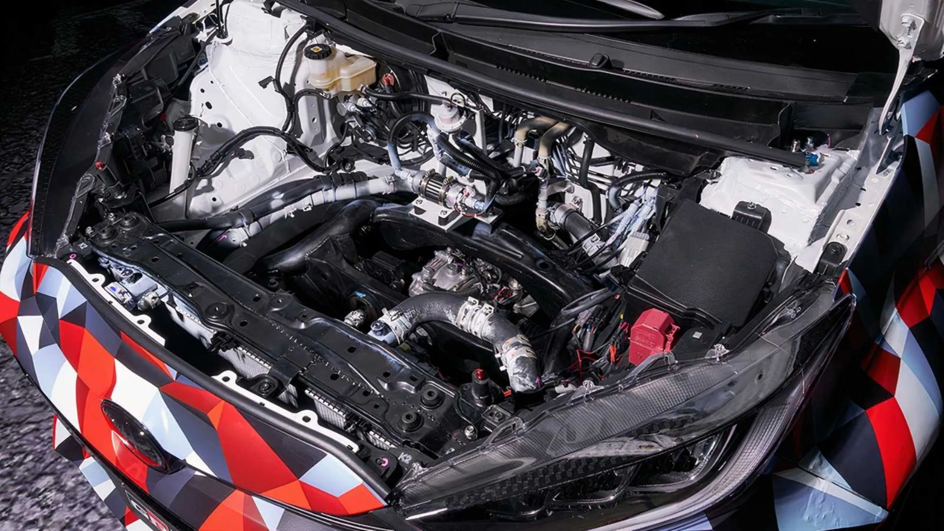 Động cơ dưới nắp capo của Toyota Gazoo Racing GR Yaris M Concept