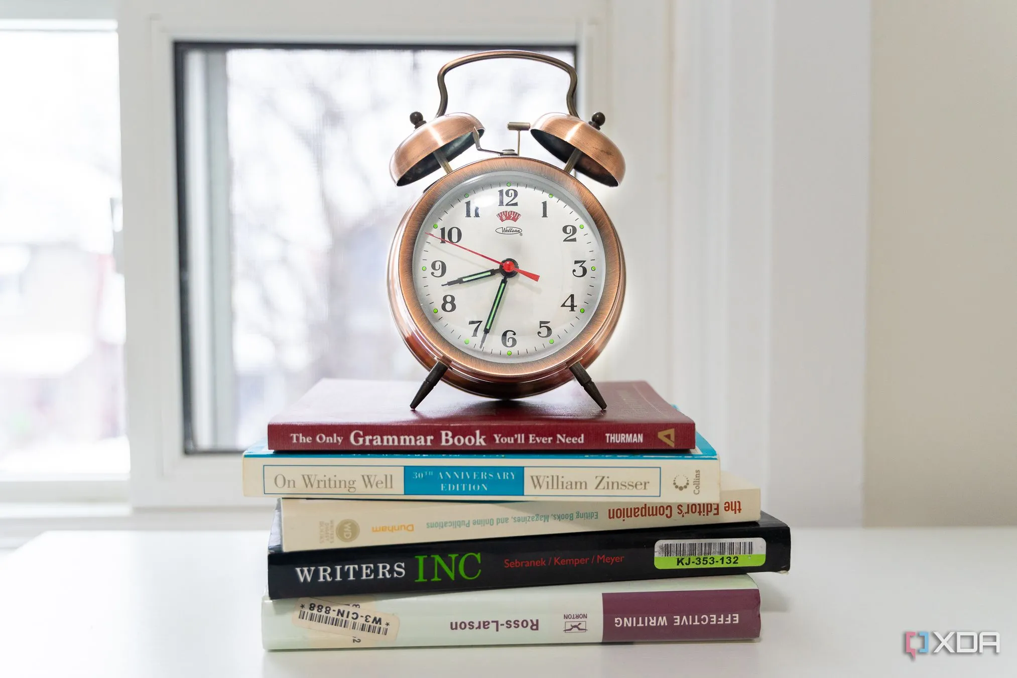 Đồng hồ thời gian biểu tượng cho tính năng hẹn giờ Pomodoro trong ứng dụng Freewrite, hỗ trợ phiên làm việc tập trung.