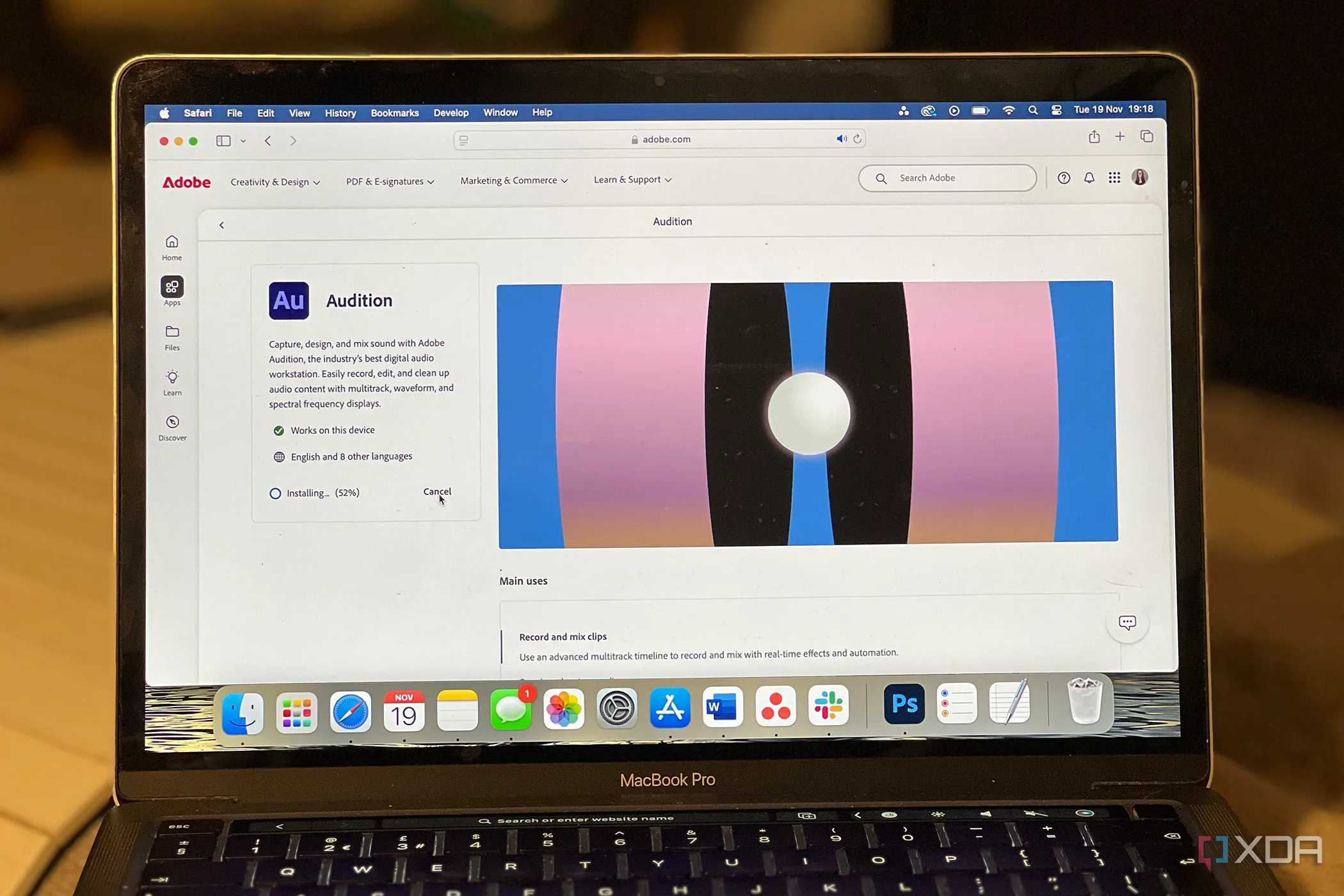 Giao diện phần mềm chỉnh sửa âm thanh Adobe Audition trên màn hình MacBook