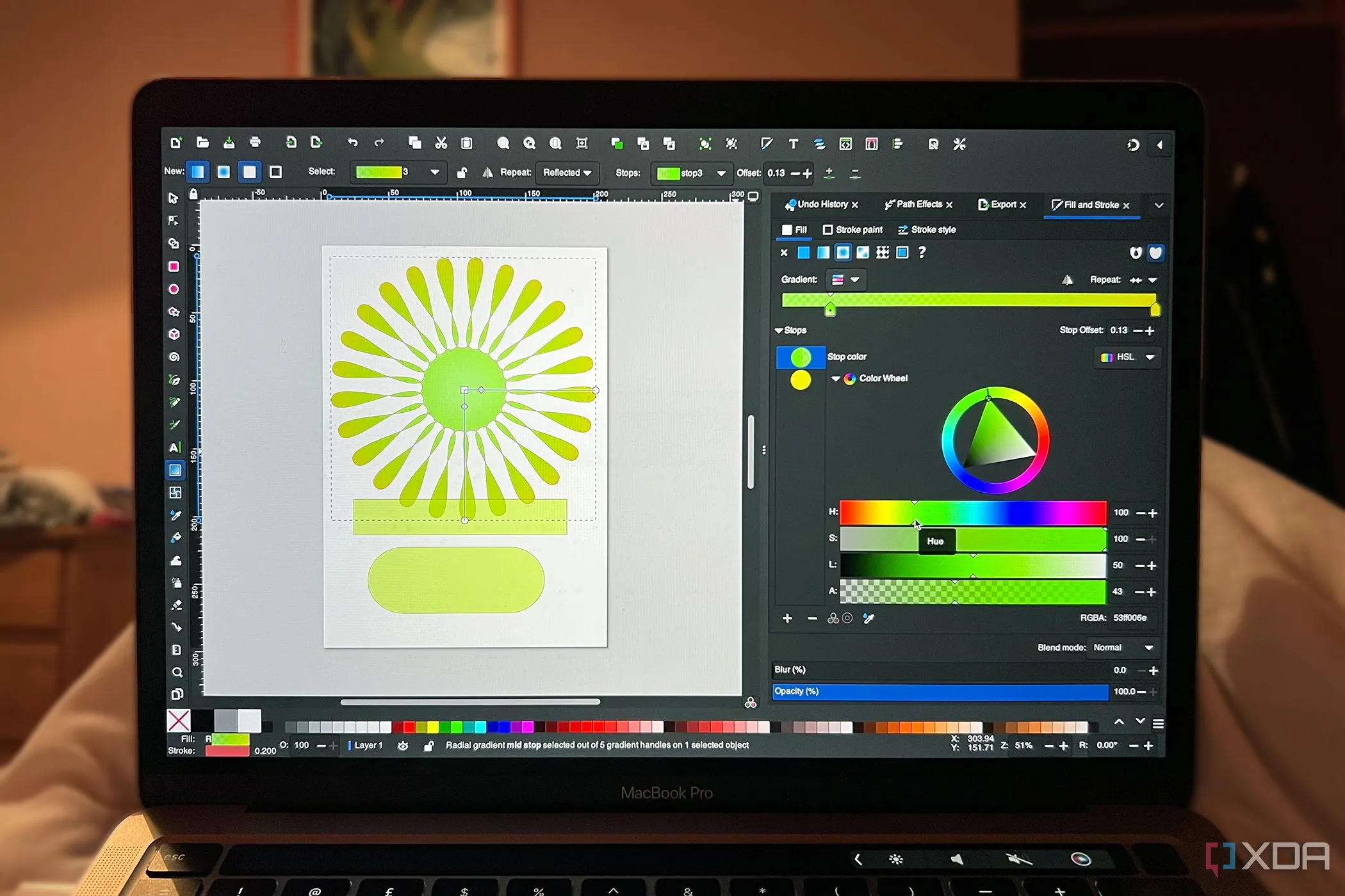Giao diện phần mềm Inkscape, một công cụ chỉnh sửa vector chuyên dụng, làm rõ sự khác biệt so với Photopea và GIMP.