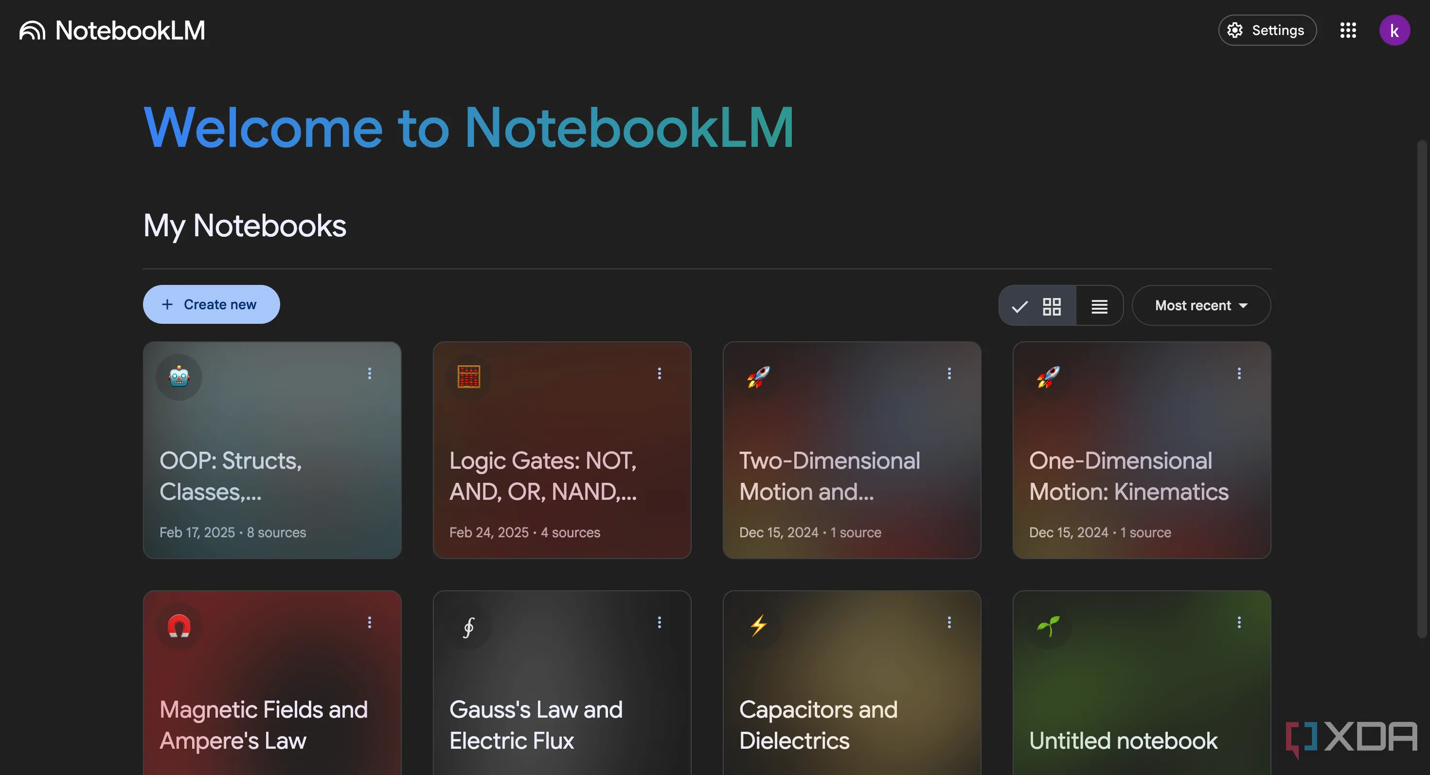 Giao diện quản lý các sổ ghi chú (notebook) trong Google NotebookLM cho thấy sự lộn xộn khi số lượng tăng lên