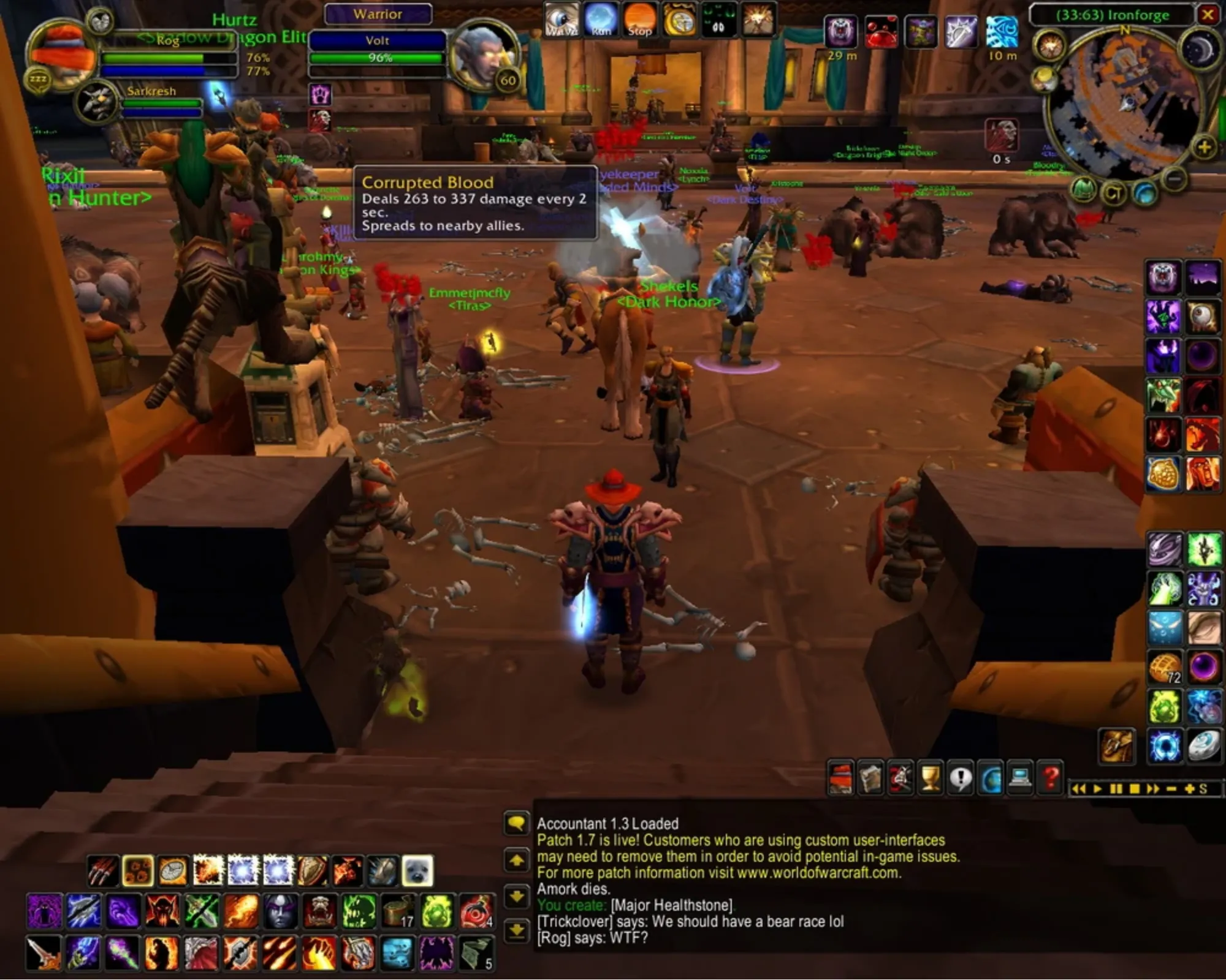 Giao diện World of Warcraft hiển thị trạng thái Corrupted Blood lây nhiễm