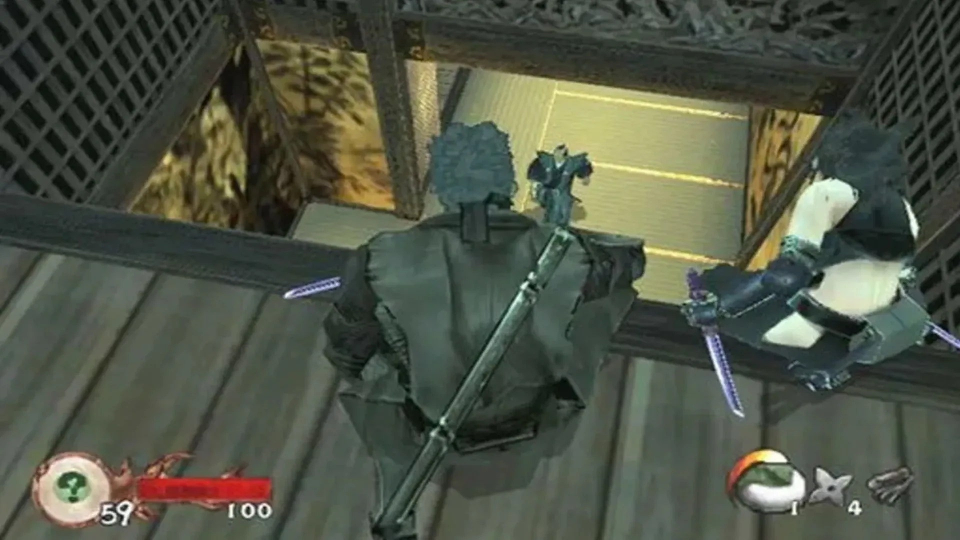 Hai sát thủ ninja trong Tenchu Wrath of Heaven ẩn nấp trên cao, sẵn sàng hành động lén lút trong một nhiệm vụ