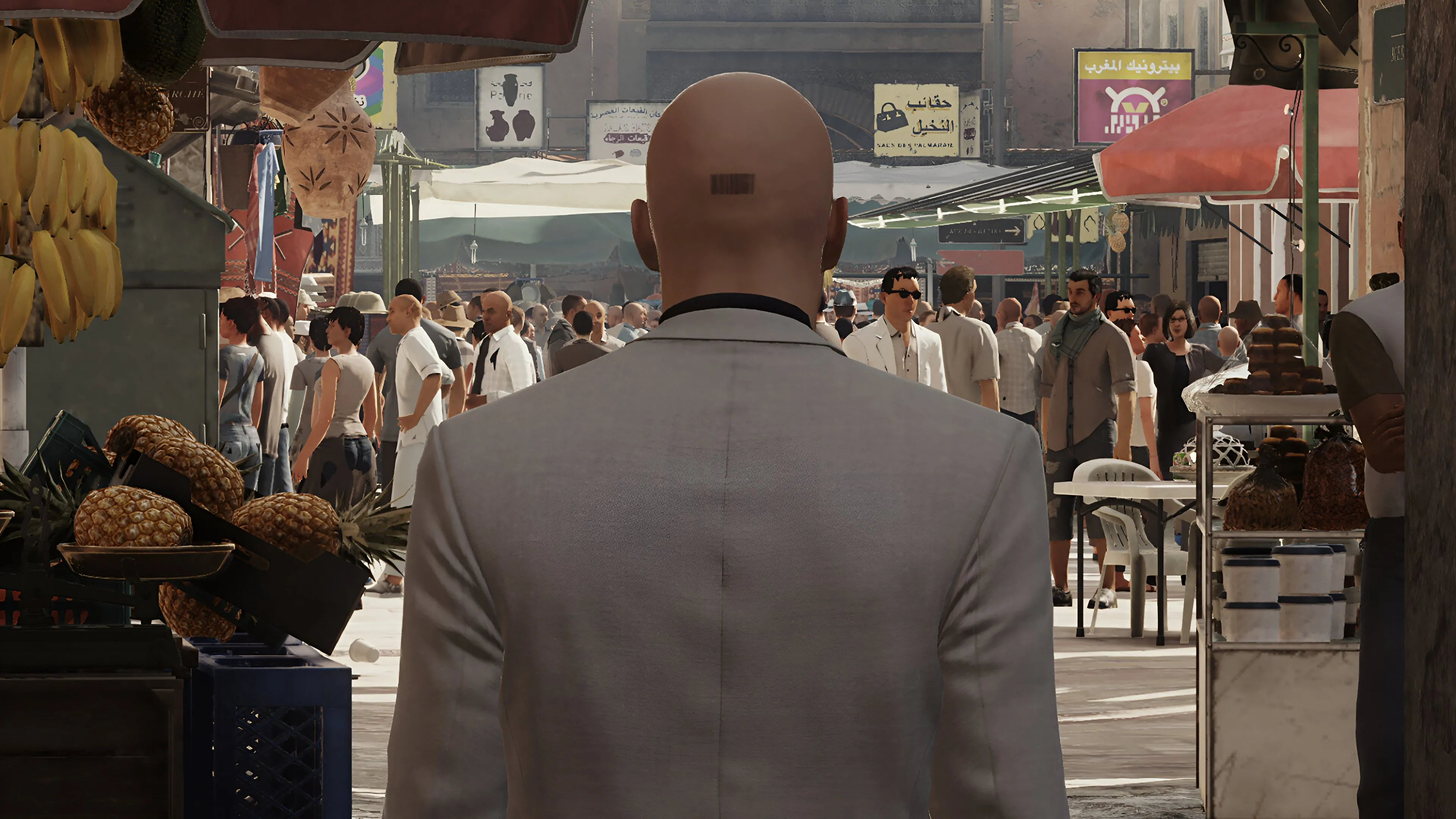 Image default