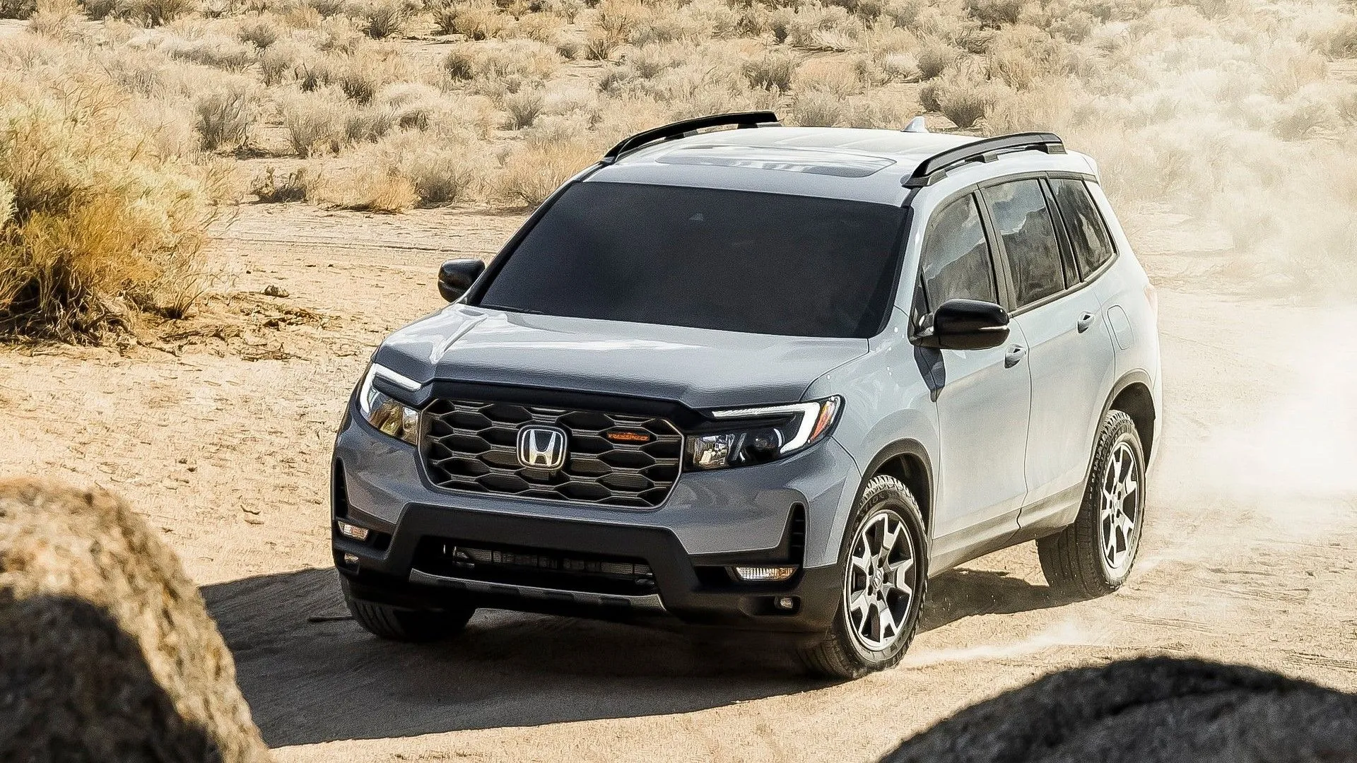 Honda Passport 2022 nhìn từ góc 3/4 phía trước, một trong các mẫu xe Honda lắp ráp tại Mỹ