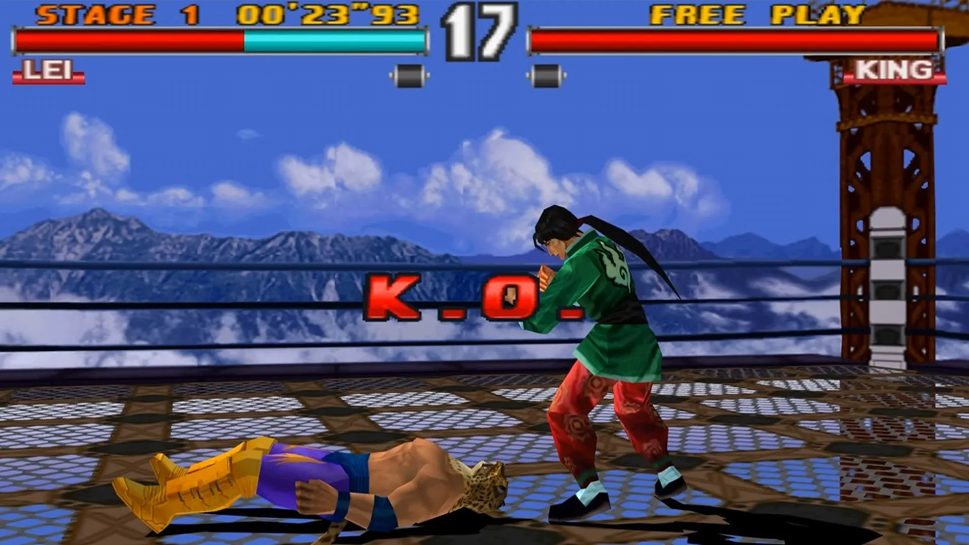 Kết thúc trận đấu giữa King và Lei trong tựa game đối kháng kinh điển Tekken 2.