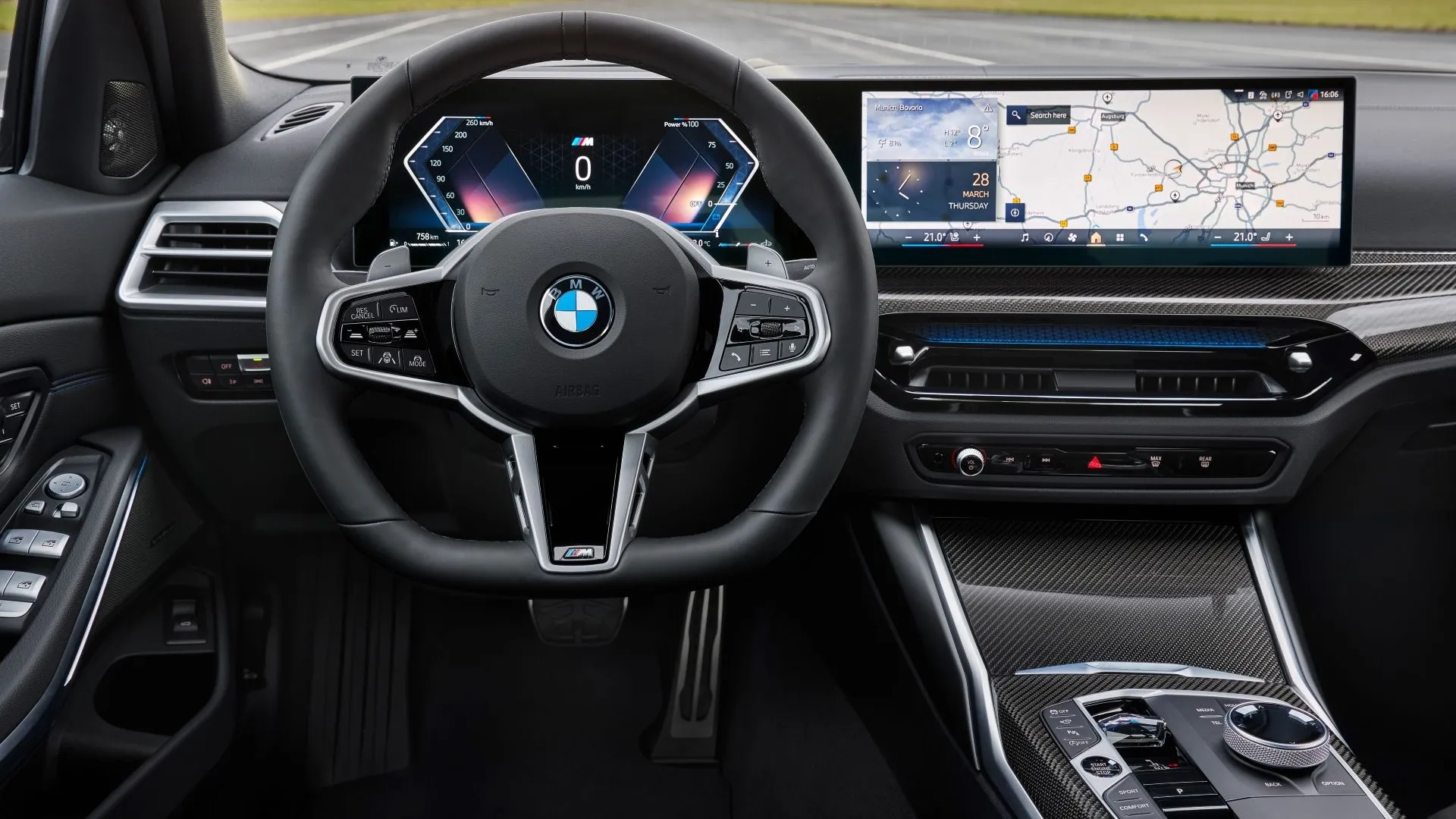Khoang lái hiện đại với màn hình cong BMW iDrive 8.5 trên BMW 3-Series 2025