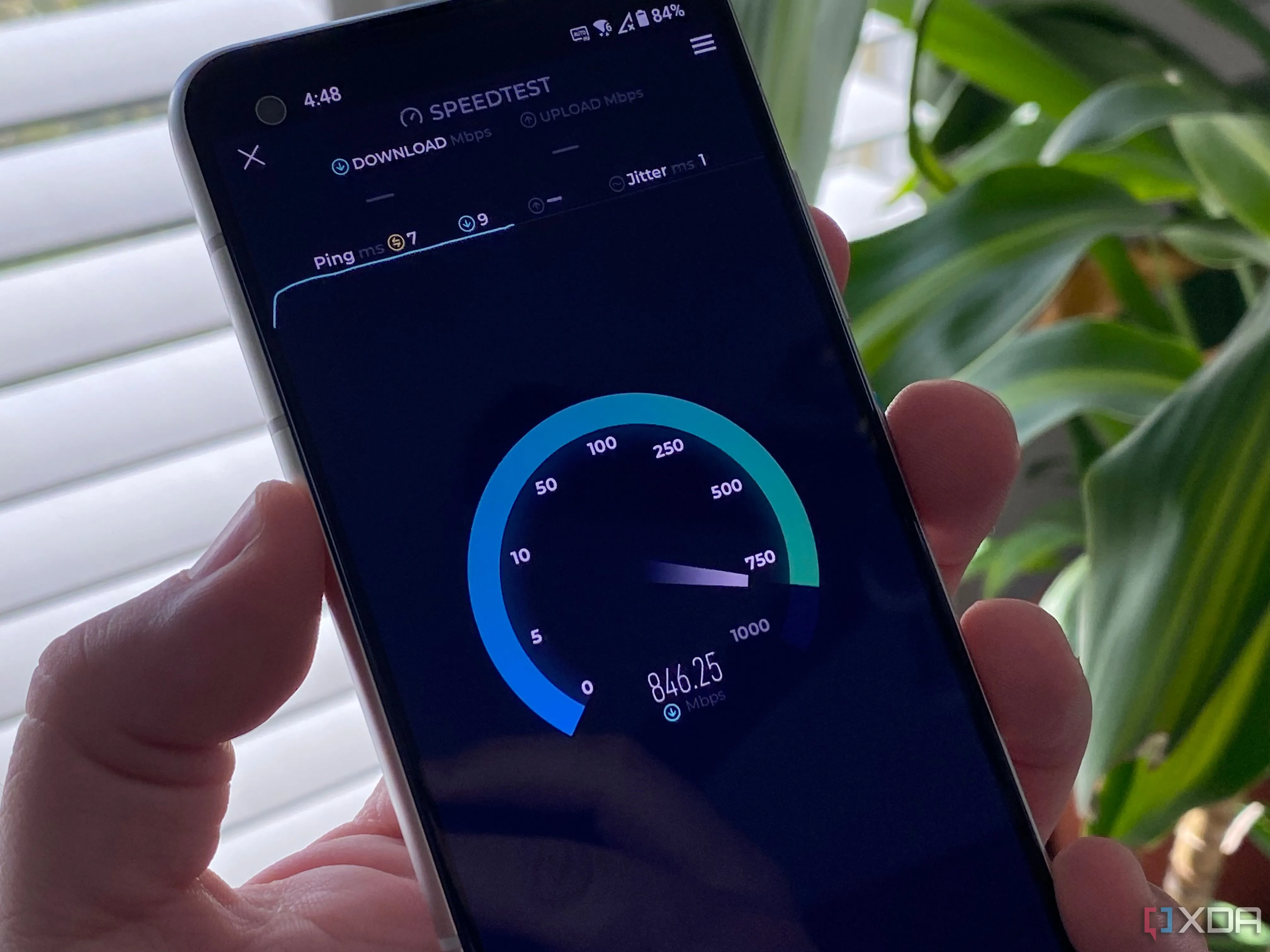 Kiểm tra tốc độ internet trên điện thoại Samsung Galaxy, minh họa nhu cầu tốc độ mạng cho người dùng phổ thông