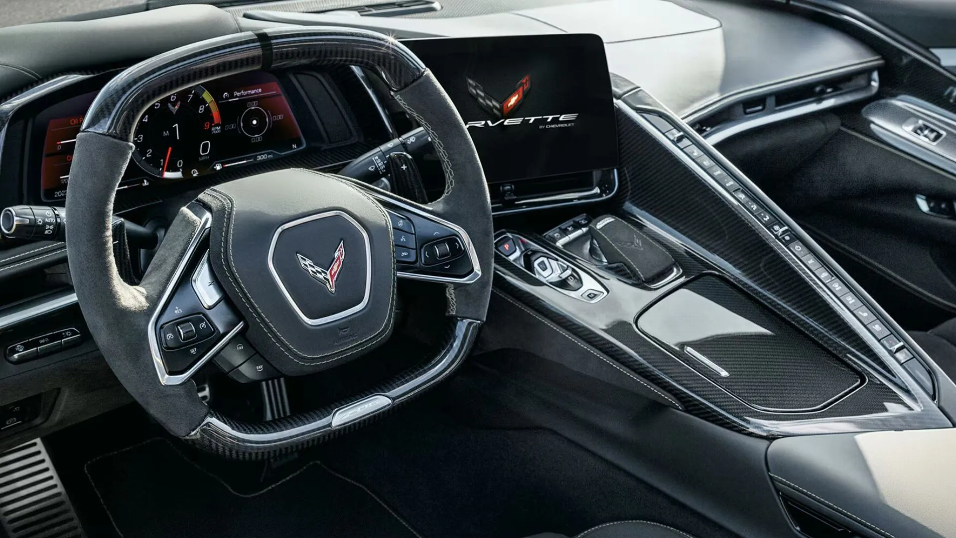 Màn hình giải trí trung tâm và thiết kế nội thất của Chevrolet Corvette C8 2025