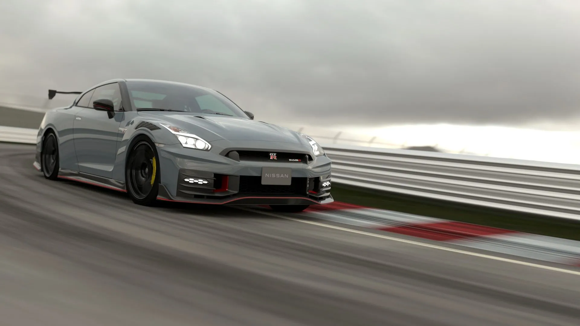 Nissan GT-R 2024 màu đen đang tăng tốc trên đường đua