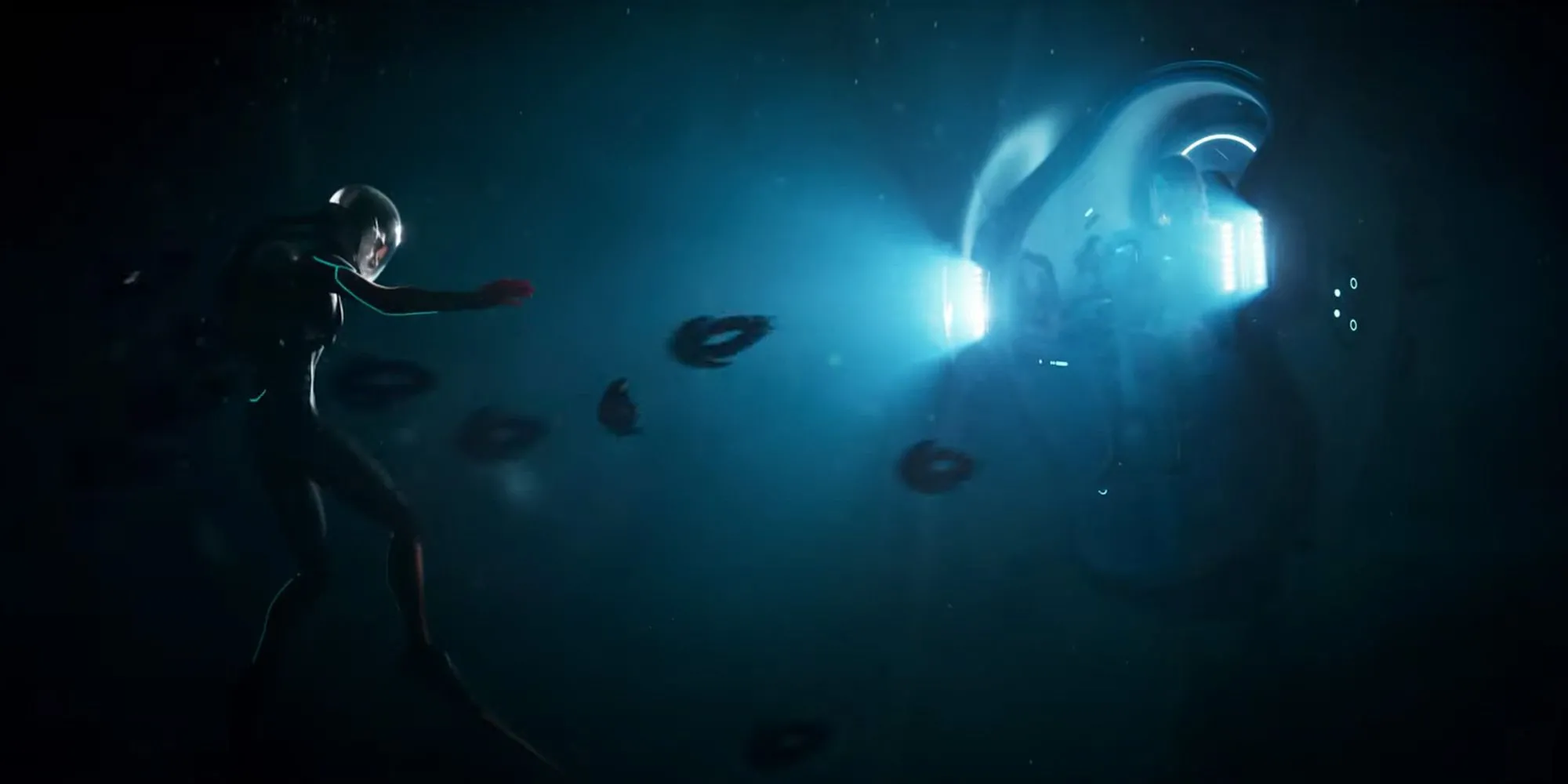 Phương tiện pod mới và nhân vật bí ẩn trong trailer Subnautica 2