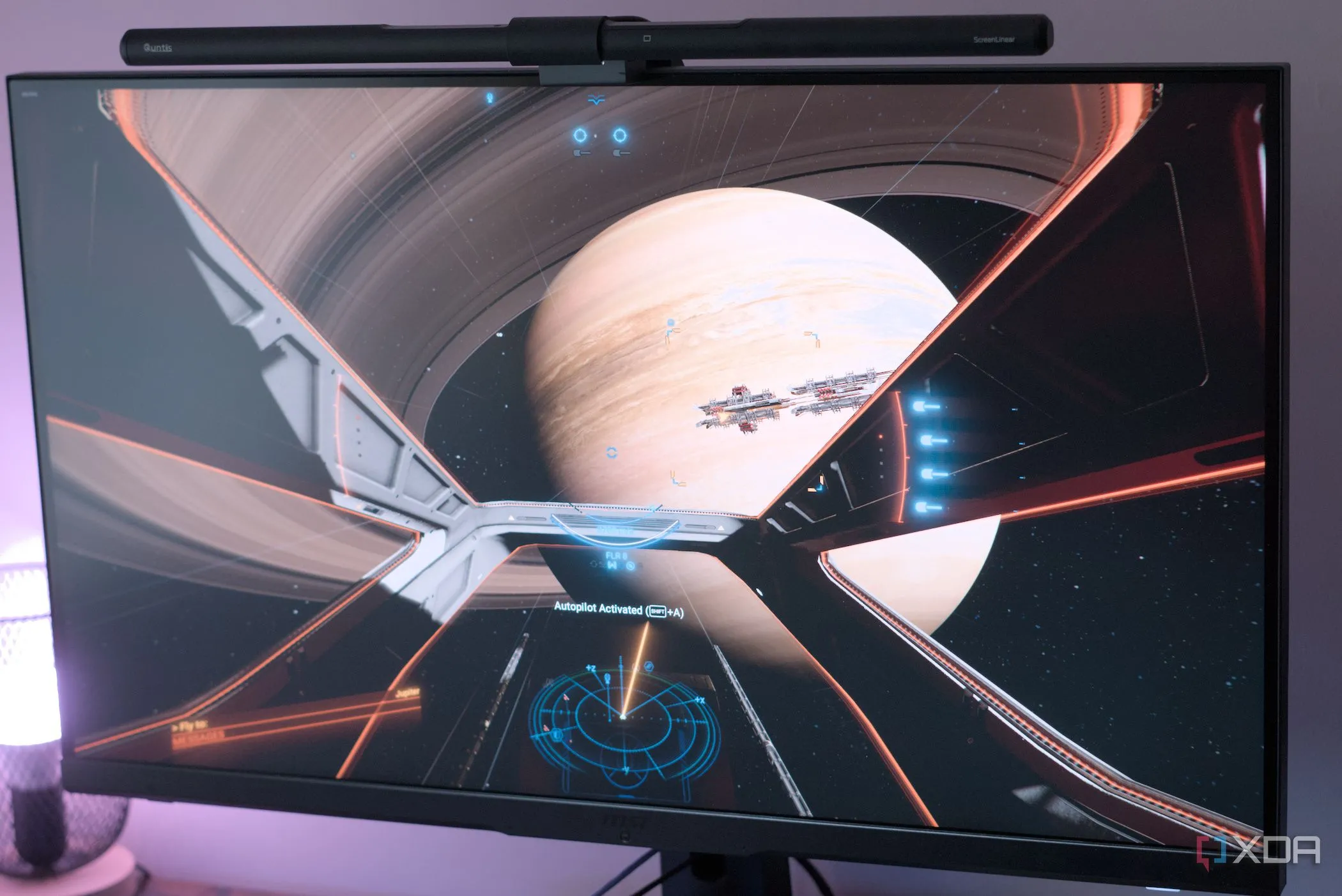 Trải nghiệm game X4: Foundations trên màn hình MSI Optix MPG321UR-QD với công nghệ Upscaling